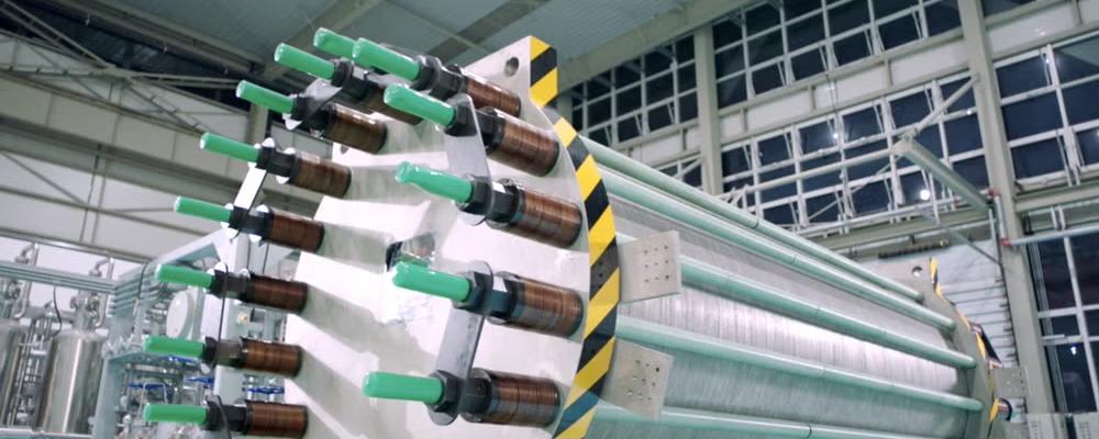 En elektrolysör, avgörande komponent för produktion av vätgas tillverkad av Hygreen Energy. Foto: Hygreen Energy