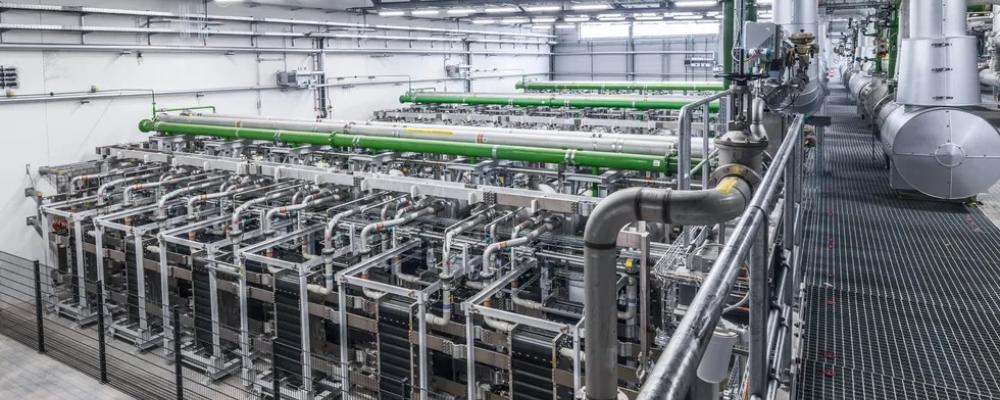 Denna nya elektrolysör ska minska användningen av fossilbaserad vätgas. Foto: BASF