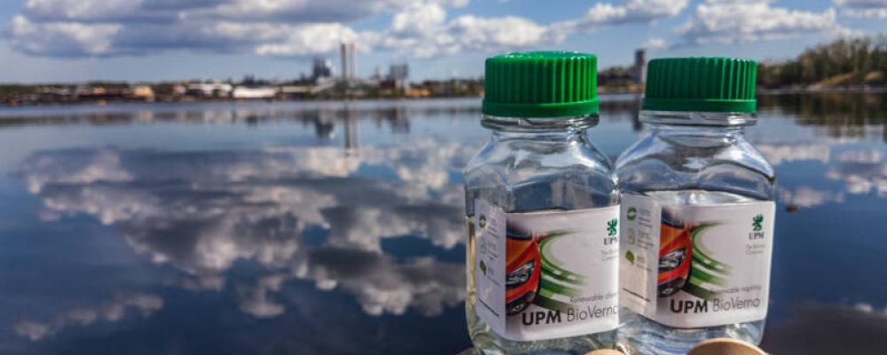 UPM framhåller dock att de fortfarande tror på biobränslen, men att de då kommer att prioritera satsningar på sitt bioraffinaderi i Lappenranta. Bild: UPM