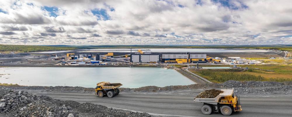 Dagbrott i ett av Finlands mest betydande mineralfyndsområden. Boliden Kevitsa är en polymetallgruva i Sodankylä kommun i norra Finland och en viktig arbetsgivare i regionen. Huvudprodukterna är koppar- och nickelkoncentrat. Koncentraten innehåller även kobolt, platina, palladium och guld. Foto: Boliden Kevitsa