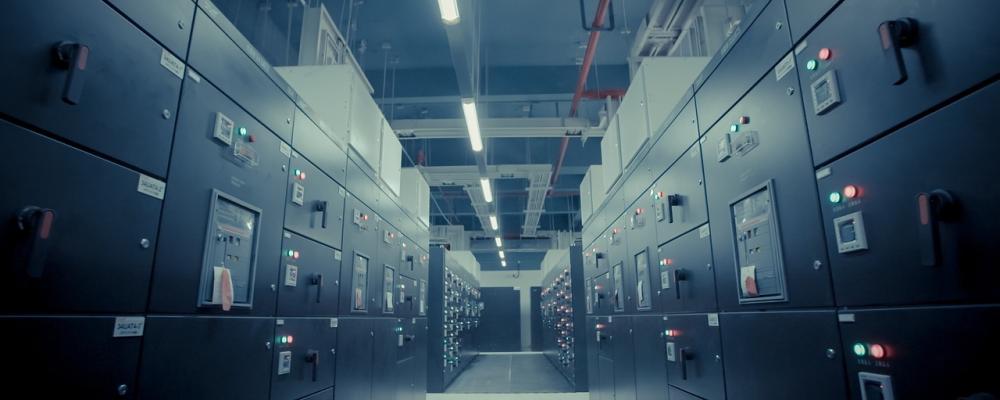 Med det nya datorklustret kommer DeepL att kunna vidareutveckla funktioner för mer nyanserade, snabba och kvalitativa översättningar. Användare kan enligt bolaget redan på kort sikt vänta sig förbättringar i språkprecision, översättningshastighet och interaktivitet. Foto: Symbolbild, Creative Commons Lic. Kredit: Akela999
