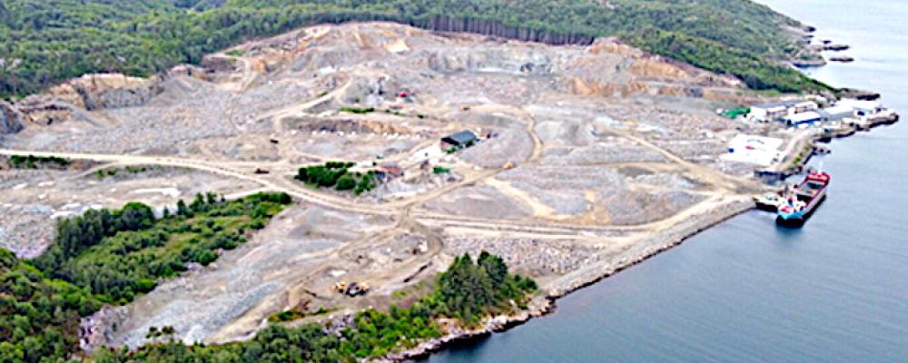 Industriområdet Hausvik i Lyngdal är ett av de områden som utreds för ett eventuellt SMR-kärnkraftverk. Foto: Lyngdals kommun.