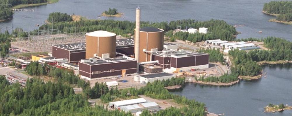 Fortum har köpt markområden av Lovisa stad i närheten av kärnkraftverket i Lovisa. Enligt bolaget är ett av alternativen för den framtida markanvändningen en ny kärnkraftsreaktor. Foto: Wikipedia, Fortum, okänd fotograf.