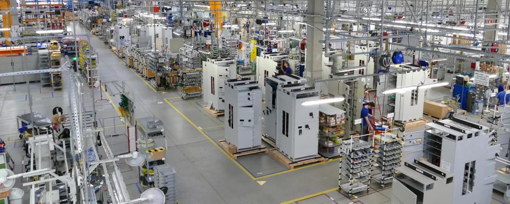 Rockwell Automations fabrik i Katowice, Polen. Techjätten lanserar nu en ny molnbaserad MES-plattform för att knyta samman produktion och IT i moderna tillverkningsmiljöer. Foto: Rockwell Automation