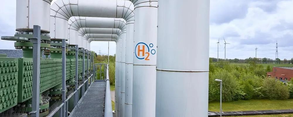 Tysklands energileverantörer är skeptiska till att vätgas kommer att spela en större roll under det kommande decenniet, visar en färsk undersökning. Mer än 90 procent av de tillfrågade bedömer att landet inte kommer att nå sitt mål om 10 gigawatt installerad elektrolyskapacitet till 2030. Foto: Thyssengas