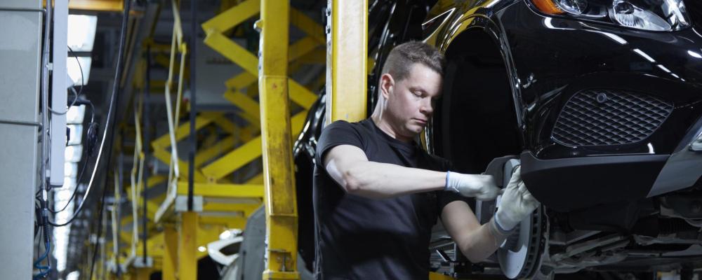 Framgångsrik finländsk produktion vid Valmets bilfabrik i Nystad. Foto: Valmet