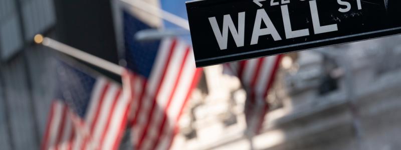 Mark Lennihan/AP/TT: Handelsveckan på Wall Street inleddes uppåt.