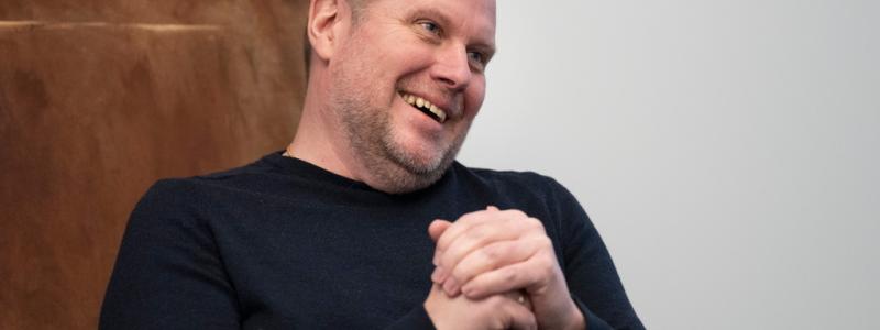 Fredrik Sandberg/TT: Embracers vd Lars Wingefors är nöjd med möjligheten att få utveckla nya "Sagan om ringen"-titlar. Både i spel- och filmvärlden.