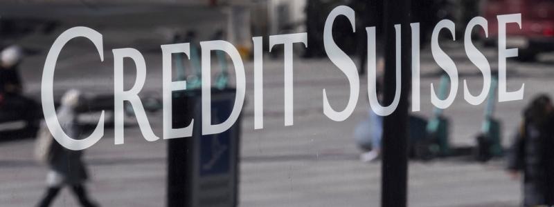 Ennio Leanza/AP/TT: Krisande Credit Suisse kan köpas av UBS. Arkivbild.