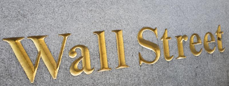 Mark Lennihan/AP/TT: Nedåt på Wall Street i fredagens handel. Arkivbild