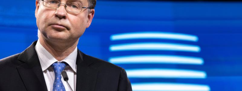 Olivier Matthys AP/TT: EU:s handelskommissionär Valdis Dombrovskis anser att unionens handelsrelation till Kina är "väldigt obalanserad". Arkivbild.