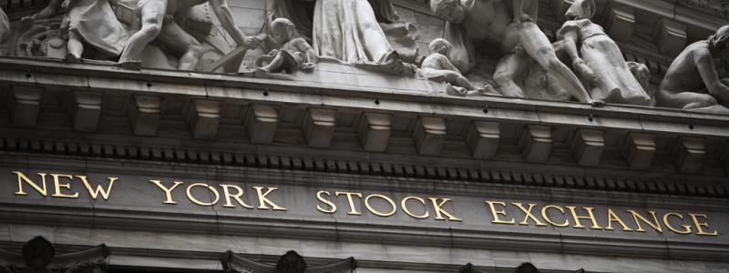 Mark Lennihan/AP-TT: Små indexrörelser på handelsveckans sista dag i New York. Arkivbild.