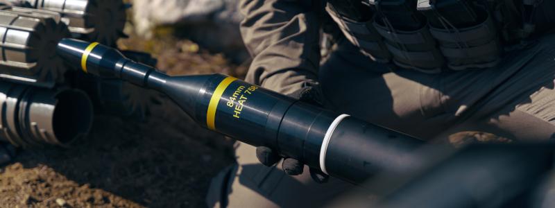 Saabs nya ammunitionstyp HEAT 758 med pansarvärnsförmåga för granatgeväret Carl-Gustaf. Foto: Saab
