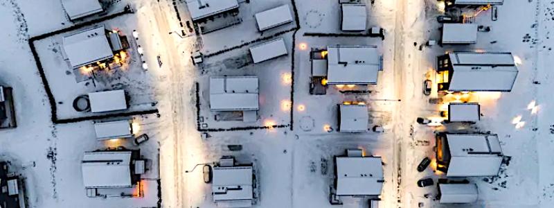 Energibolaget Helen har nyligen tagit ett av Finlands största batterilager i drift i Nurmijärvi. Foto: Energibolaget Helen