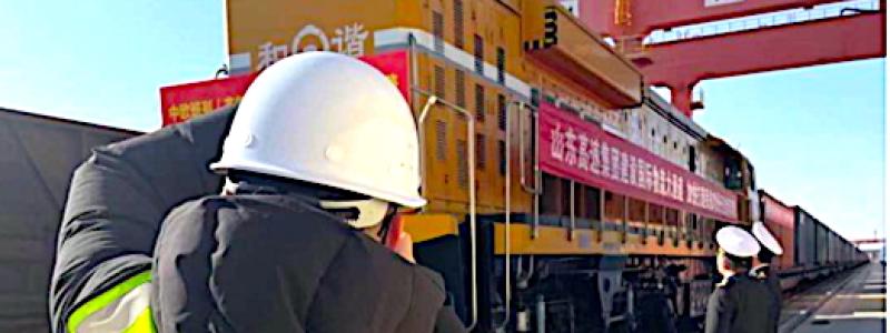 Kinesisk export på järnväg förbereds i Kina. Foto: Super International Shipping Rail