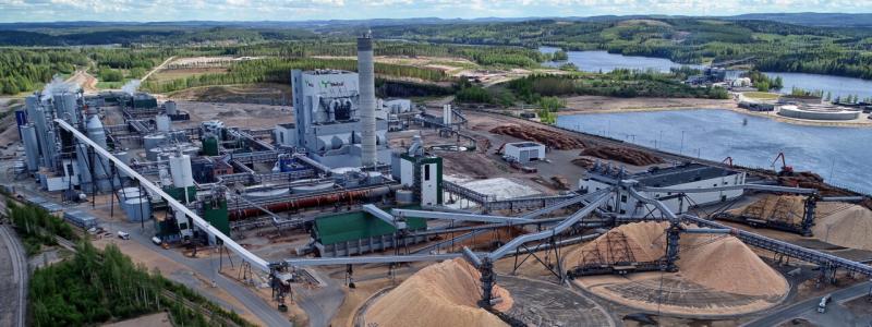 Om förstudien leder vidare till beslut om investering, kan det resultera i en helt ny fabrik i direkt anslutning till Metsä Groups (bild) befintliga bioproduktfabrik i Äänekoski. Foto: Metsä Group