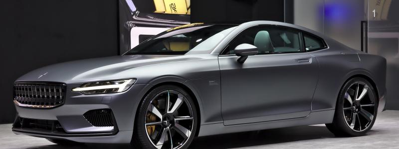 Polestar 1 på en bilmässa i Genève 2018. Foto. Alexander Migl/Wikimedia Commons