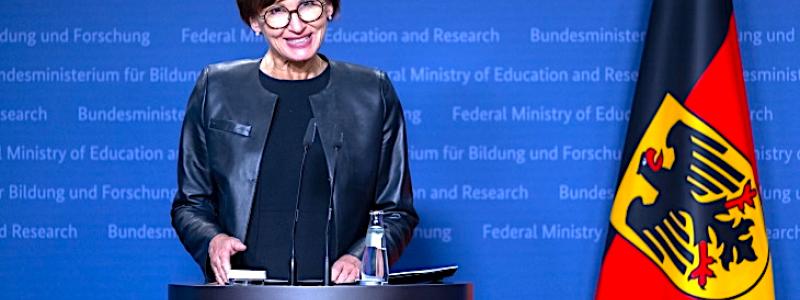 Tysklands forskningsminister Bettina Stark-Watzinger tillkännager det nya finansieringsprogrammet för fusionsforskning, Bild: Forskningsministeriet, BMBF