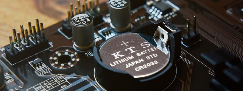 Litiumjonbatterier består av två huvudsakliga komponenter – en anod och en katod. Foto: Creative Commons Lic, kredit: Cebbi