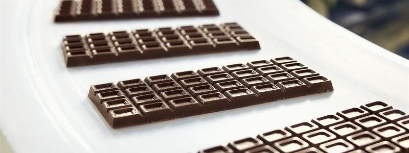 Choklad på lopande band, men hur länge. Foto: FAZER
