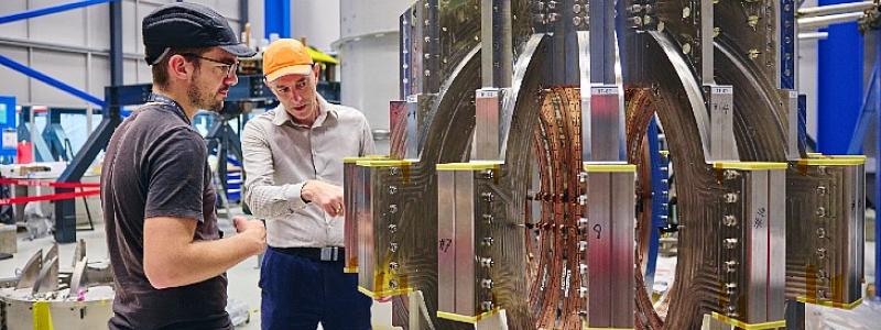 Tokamak Energy, som har som mål att implementera kommersiella fusionskraftverk på 2030-talet, behöver starka magnetfält för att kontrollera och hålla plasman, som är flera gånger varmare än solens kärna, på plats. Foto: Tokamak Energy