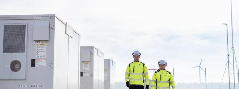 Wärtsilä har under de senaste åren genomfört flera strukturaffärer för att fokusera verksamheten på kärnområden inom energi och sjöfart. Energilagringsverksamheten har samtidigt mött motvind genom lägre orderingång, ökad konkurrens och förändrade marknadsförutsättningar. Bildandet av samriskbolaget innebär inte att Wärtsilä lämnar energilagringsmarknaden, utan att verksamheten organiseras i en ny bolagsstruktur tillsammans med en extern partner. Foto: Wärtsilä