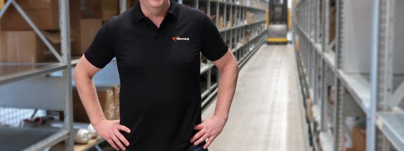 Håkan Edgren. Filterteknik Sverige AB specialiserar sig på att tillhandahålla högkvalitativa filterlösningar för olika industrier och applikationer. Foto: Filterteknik