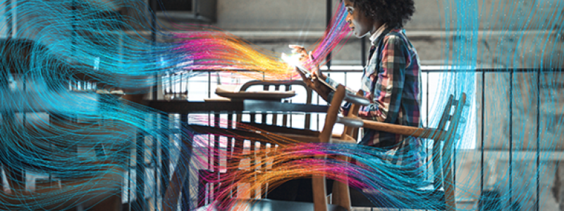 Cisco Unified Edge strävar efter att vara en ”arkitektur” som erbjuder datacentrets kraft närmare händelsernas nya centrum. Den bygger på tre hörnstenar – "prestanda, enkelhet och tillförlitlighet". Pressbild.