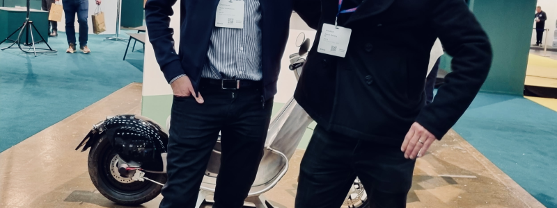 Jonas Nyvang, medgrundare och VD för Stilride, och Victor Andersson, vd och grundare av ChainTraced. Foto: Stilride