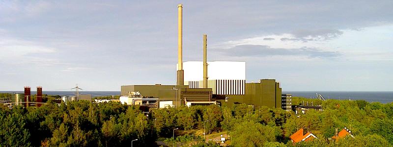 Oskarshamns kärnkraftverk. Energimyndigheten och Strålsäkerhetsmyndigheten har tidigare pekat ut ett antal möjliga platser, där de befintliga kärnkraftverken i Ringhals, Oskarshamn och Forsmark nämnts som särskilt lämpliga för utbyggnad. Foto: Wikipedia Common, kredit: Daniel Kihlgren