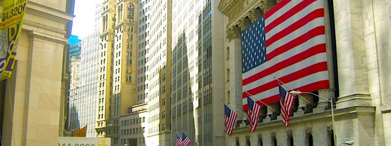 Börsen på Manhattan i New York. Foto: Wikipedia Common, kredit: MarshalN20