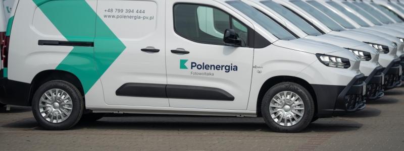 En del av polska Polenergias fordonspark, däribland även batterielektrisk version med en räckvidd på upp till 330 km. Foto: Polenergia