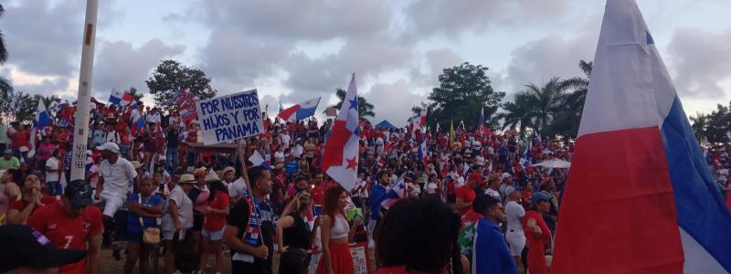 Protester mot koppargruvan i Panama city, Panamas huvudstad, förra året. Foto: Wikimedia Commons