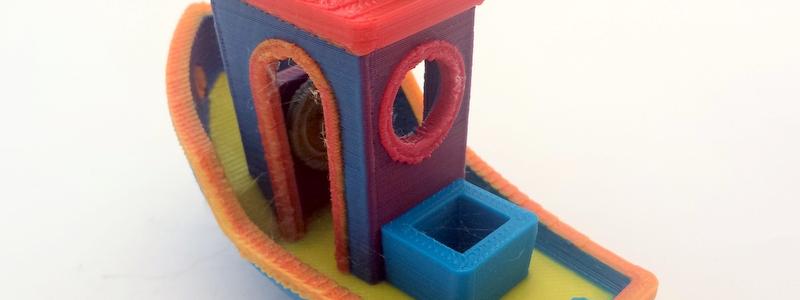 Foto: RepRap.me - http://reprap.org/wiki/File:3DBenchyDiamondColor/Wikimedia Commons