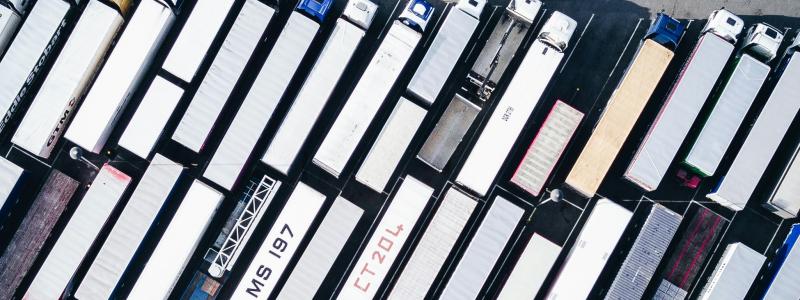 Den kinesiska regeringen har bett Scania att snabbt skala upp produktionen till full kapacitet på 50 000 fordon per år. Foto: nigel tadyanehondo/unsplash