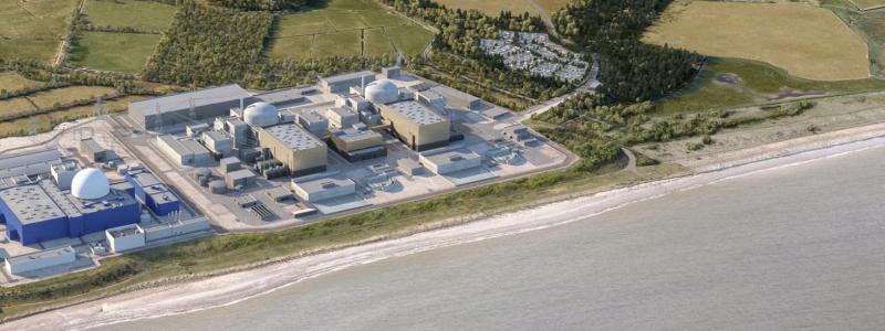 Sizewell B från luften. Det är ett kärnkraftverk i Suffolk, England. Sizewell B är Storbritanniens enda kommersiella tryckvattenreaktor (PWR). Kraftverket togs i drift 1995 och beräknas vara i drift till 2035. Dess föregångare, Sizewell A, är under avveckling. Ett nytt kraftverk, Sizewell C, planeras bredvid. Bild: Sizewell B