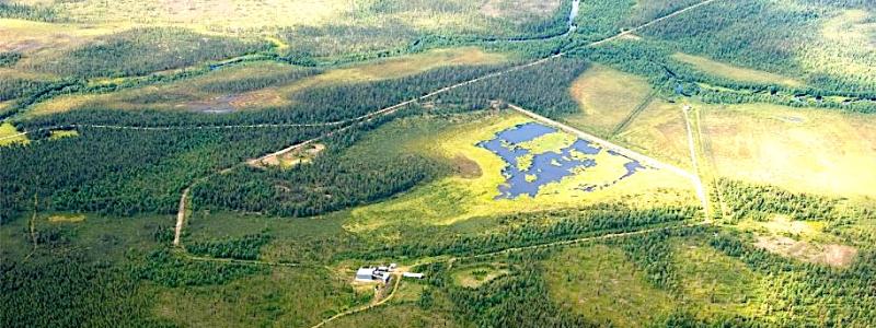 Soklis mineralreserver i finländska orten Savukoski är unika över hela världen. De skulle kunna användas för att stärka Europas självförsörjning med viktiga råvaror. Myndigheterna kartlägger nu områdets mineralreserver och lönsamheten i brytningen på ett heltäckande sätt, medan tidigare studier har baserats på fosfat- och järnproduktion. När den realiseras kommer gruvan direkt och indirekt att sysselsätta hundratals personer och samtidigt bli en del av den finländska batterivärdekedjan. Foto: Suomen Malmijalostus Oy,