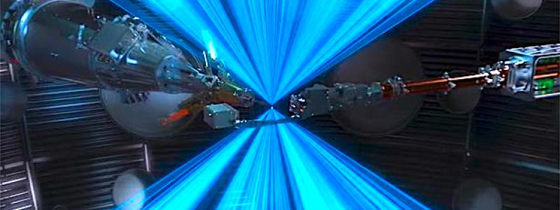 För att en fusionreaktion ska kunna äga rum, beskjuts den lilla kapseln, fylld med en gasblandning av deuterium och tritium, med högenergetiska laserstrålar. Illustration: Lawrence Livermore National Laboratory