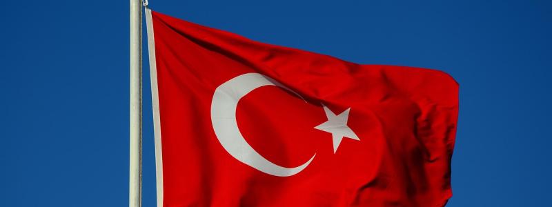 Turkiet har kämpat med stigande inflation ända sedan pandemin. År 2024 låg den genomsnittliga årsinflationen på drygt femtiotre procent, och året dessförinnan nådde den åttiofem procent – nivåer som påminner om 1990-talets hyperinflation. Foto: Creative Commons Lic.  Kredit: Sevgi001461