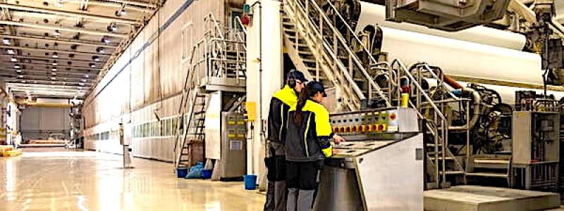 UPM upphör med produktionen vid Ettringens pappersbruk i Tyskland den 31 december. Nedläggningen berör 189 anställda. Foto: UPM