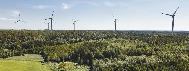 Trots att SR Energy i år satsar omkring 2 miljarder kronor på nya vindkraftsparker, talar bolaget nu öppet om att planerade investeringar skjuts upp. Foto: SR Energy