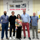 På bilden fr.v. Elamin Hamid Elamin, COO Högbloms, Josef Agin, produktionschef Högbloms, Maria Söderström, vd Mantex, Johan Josephson, vd Högbloms samt Juha Rantanen, teknisk chef Mantex. Foto: Mantex