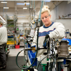Arbetsgivare ska kunna förebygga olyckor genom att systematiskt undersöka och riskbedöma användningen av maskiner, framhåller Arbetsmiljöverket. Foto:  Mia Åkermark (Orasis)