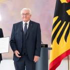 Katherina Reiche vid överlämningsceremonin tillsammans med Tysklands president, Frank-Walter Steinmeier och den nyvalde tyska kanslern Friedrich Merz. Foto: Tyska regeringen