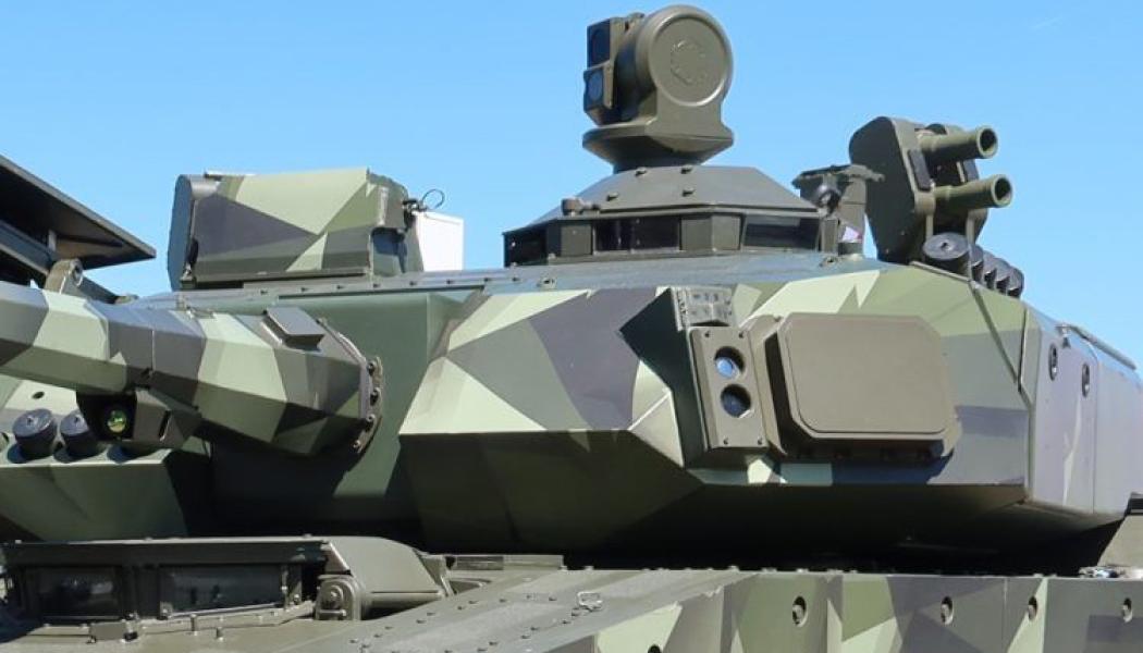 Nyligen meddelade Elbit Systems Ltd. företaget Hägglunds att man har tilldelat ett kontrakt på 109 miljoner dollar för leverans av IRON FIST Active Protection System (APS) för sin CV90-plattform till BAE Systems Hägglunds (BSH) för en europeisk kund. Avtalstiden är tre år. När det gäller Hägglunds fordon är de sedan länge Natokompatibla. Foto: Hägglunds