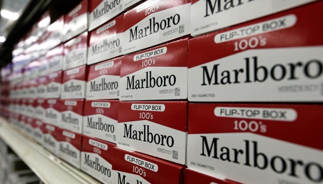 Gerry Broome/AP-TT: Philip Morris, som bland annat säljer Marlboro i Europa, förhandlar om att köpa Swedish Match. Arkivbild.