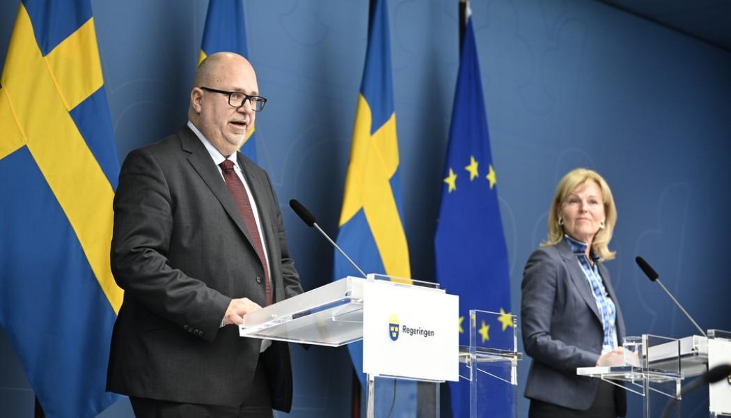 Anders Wiklund/ TT: Näringsminister Karl-Petter Thorwaldsson (S) och utrikeshandelsminister Anna Hallberg (S). Arkivbild.