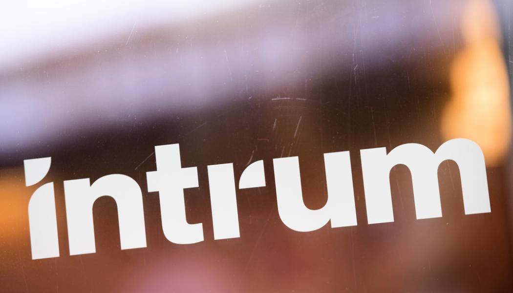 Henrik Montgomery/TT: Intrum sparkar vd:n. Arkivbild.