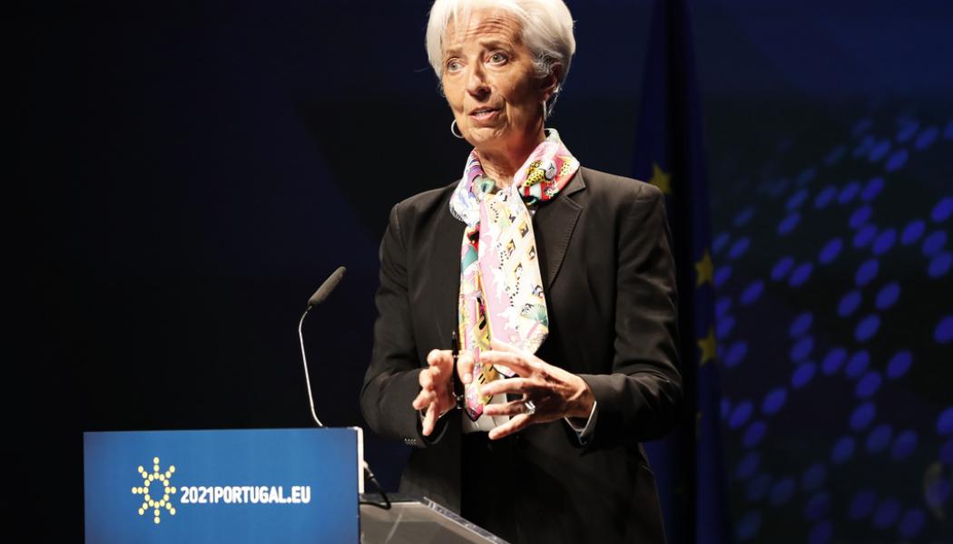 Armando Franca AP/TT: ECB-chefen Christine Lagarde väntas bidra till tuffare tider för eurozonens företag och hushåll med räntehöjningar för att bromsa inflationen. Arkivbild