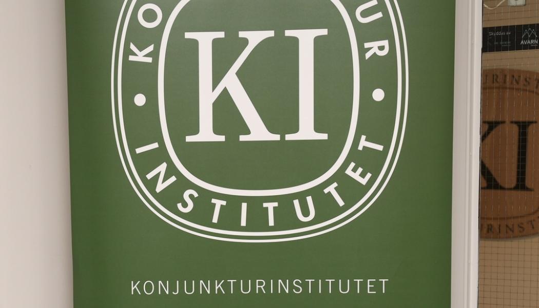 Anders Wiklund/TT Nyhetsbyrån: Snudd på rekorddeppiga hushåll i augusti, enligt Konjunkturinstitutets indikator. Arkivbild